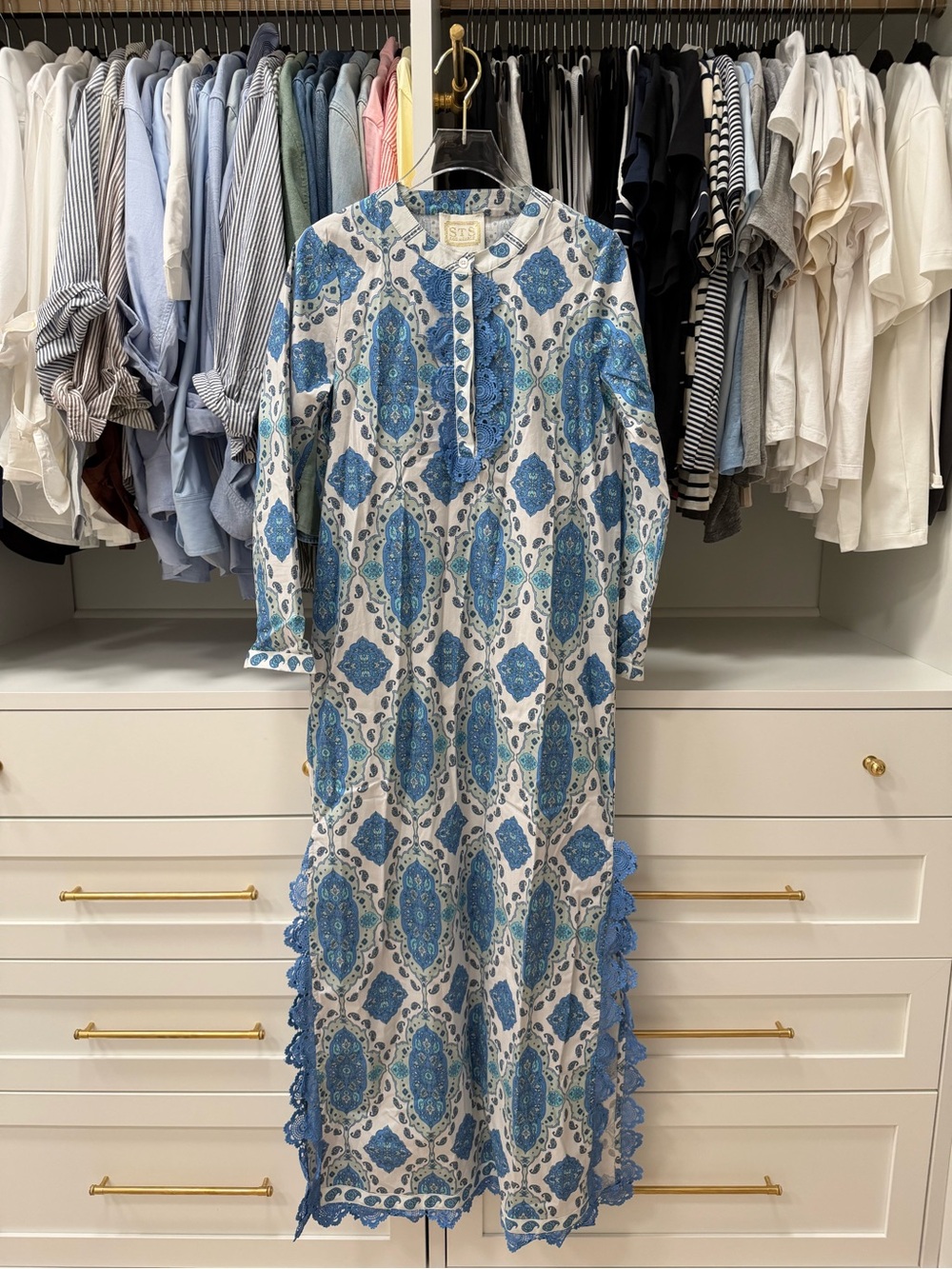 Sail to Sable Long Sleeve Caftan Dress in Paisley Park Print